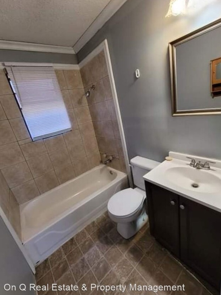 3704 Holland Dr - Photo 6 of 8