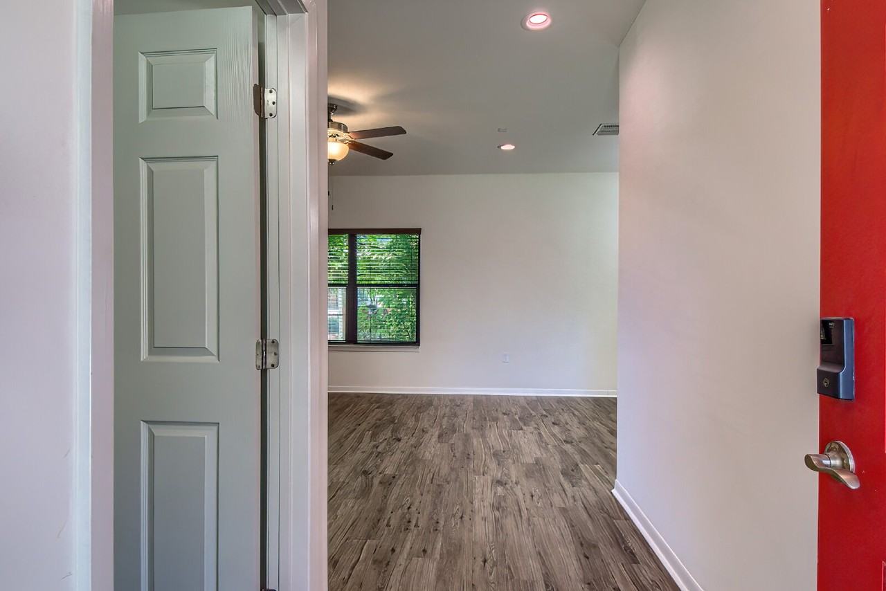 519 Arthur St #101 - Photo 4 of 27