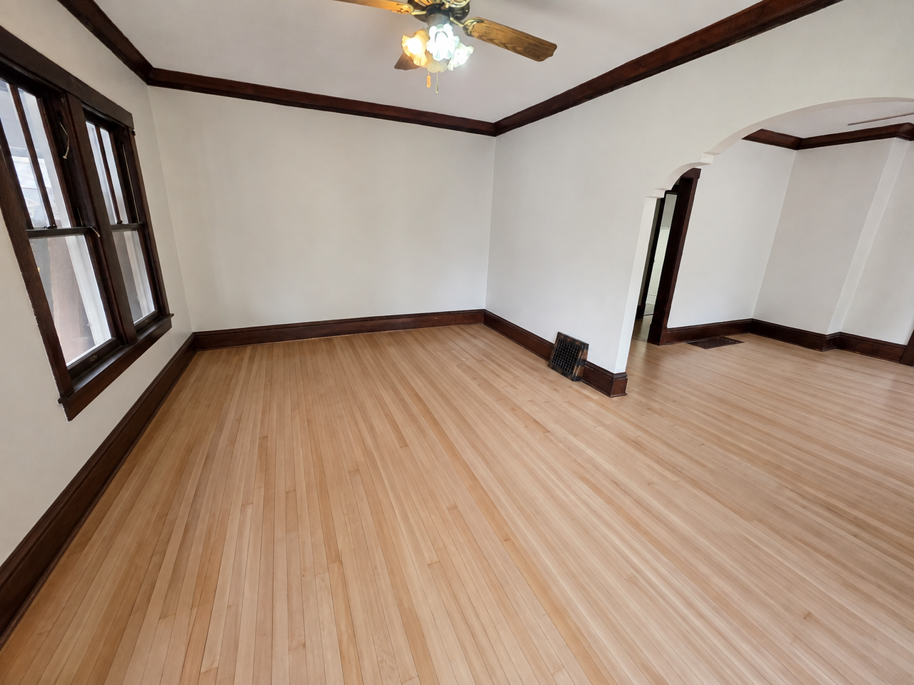 1211 1st Ave - Photo 3 of 15