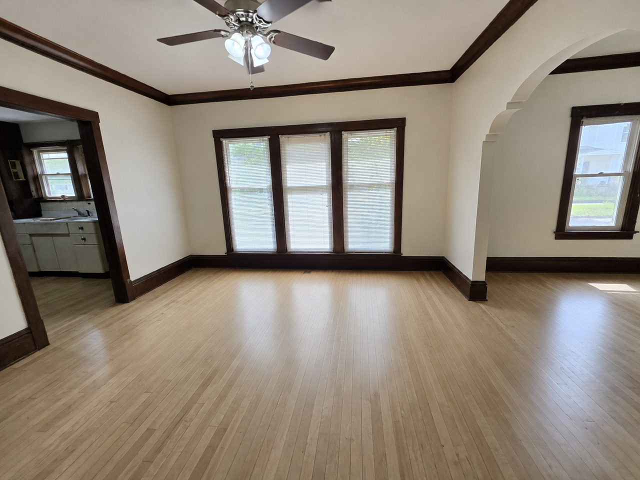 1211 1st Ave - Photo 7 of 15
