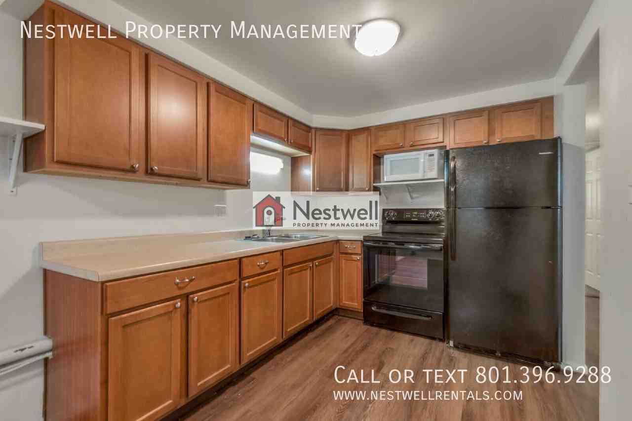 336 E 3360 S #5 - Photo 3 of 21