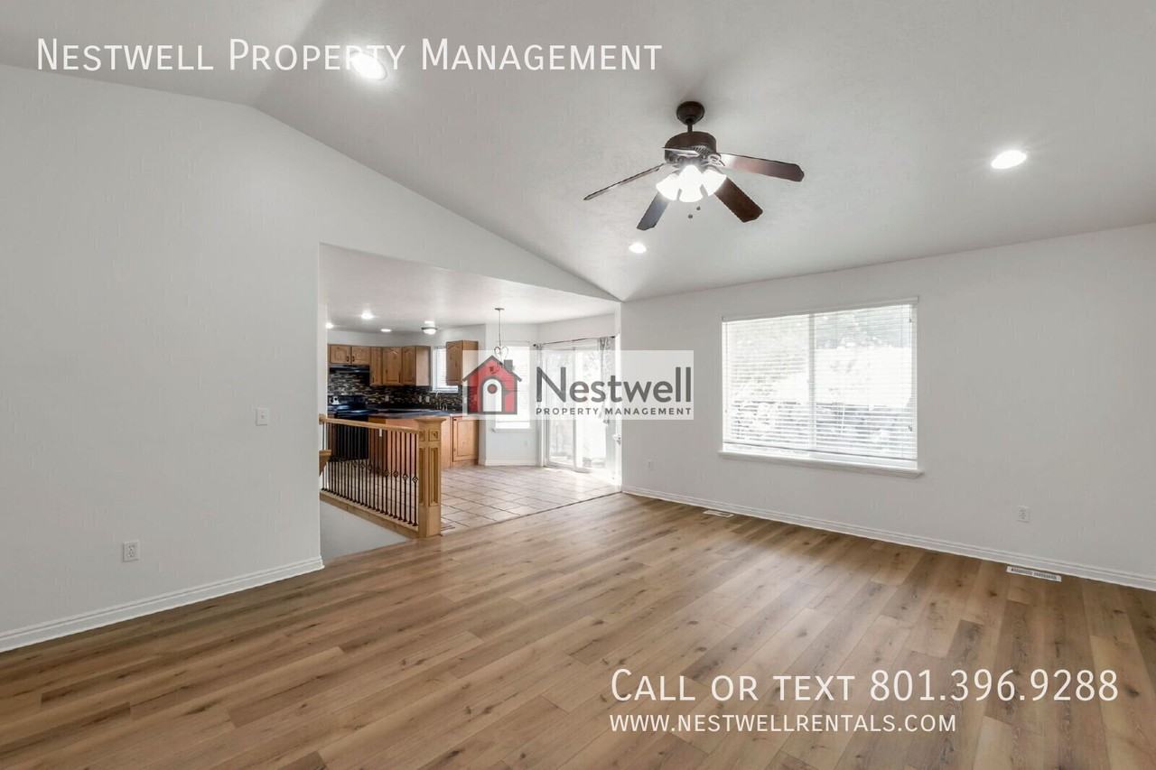 14074 S Charisma Ln - Photo 7 of 28