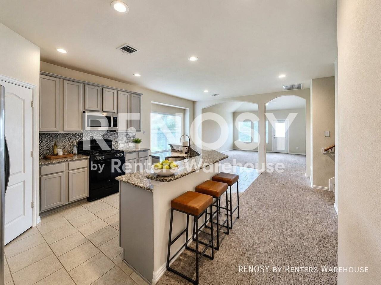 2119 Del Mar Dr - Photo 5 of 27