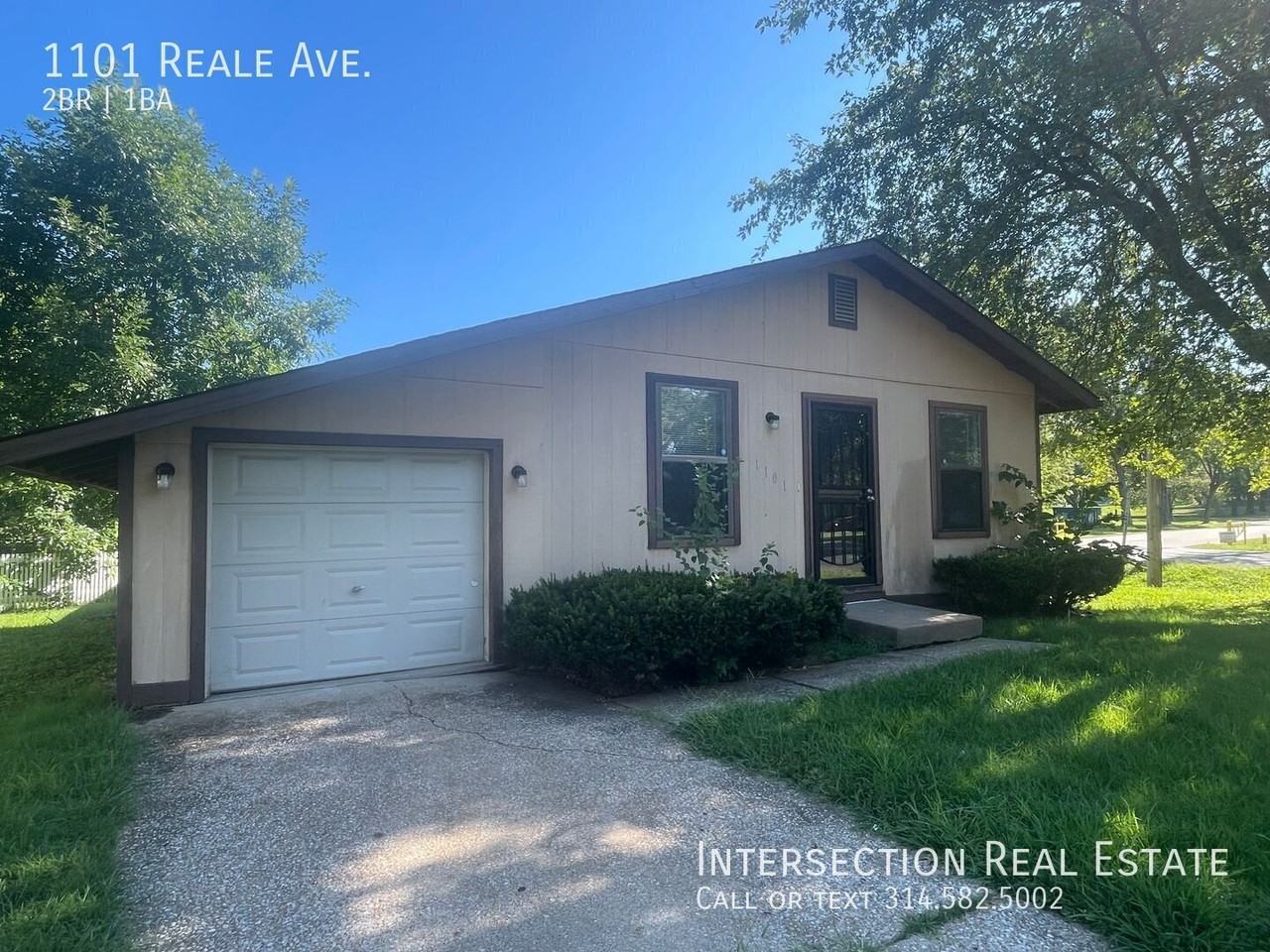 1101 Reale Ave - Photo 4 of 16