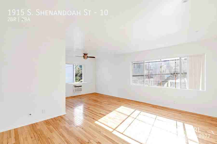 1915 S Shenandoah St #10 - Photo 3 of 15