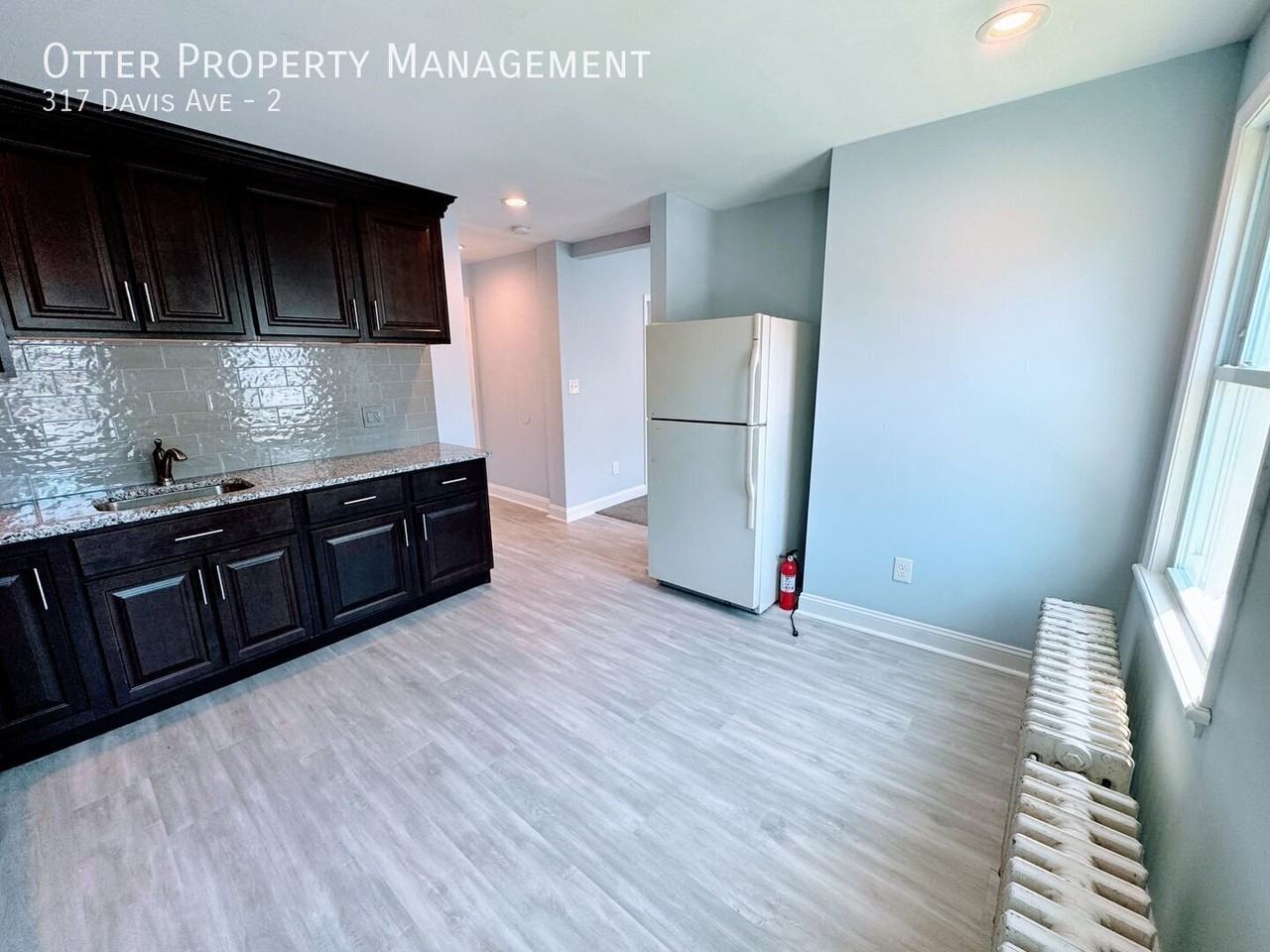 317 Davis Ave #2 - Photo 7 of 28