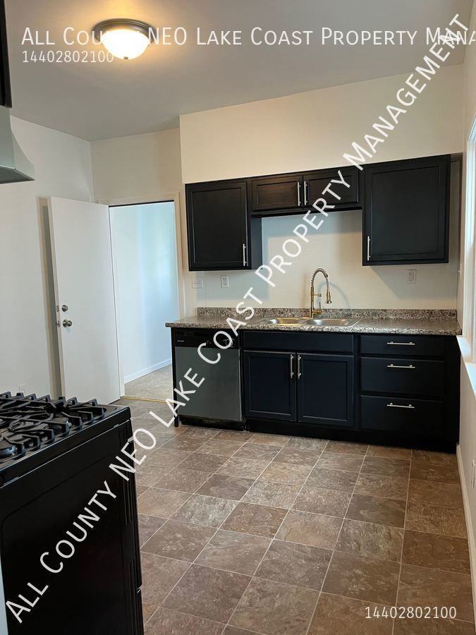 2084 Dowd Ave #UP - Photo 4 of 13