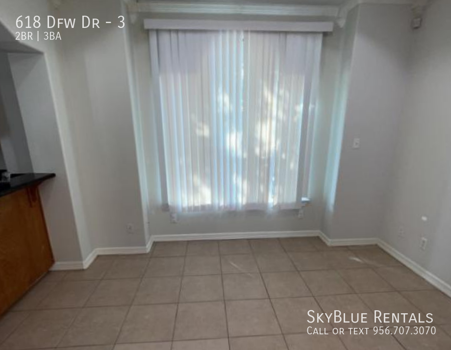 618 S Dfw Dr #3 - Photo 4 of 8