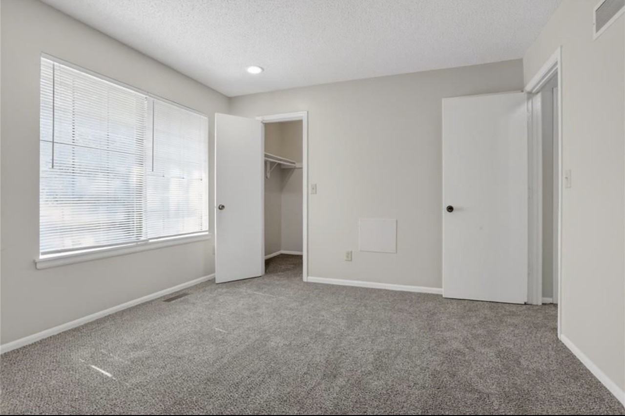 7806 N Oregon Ave #7806 - Photo 5 of 5