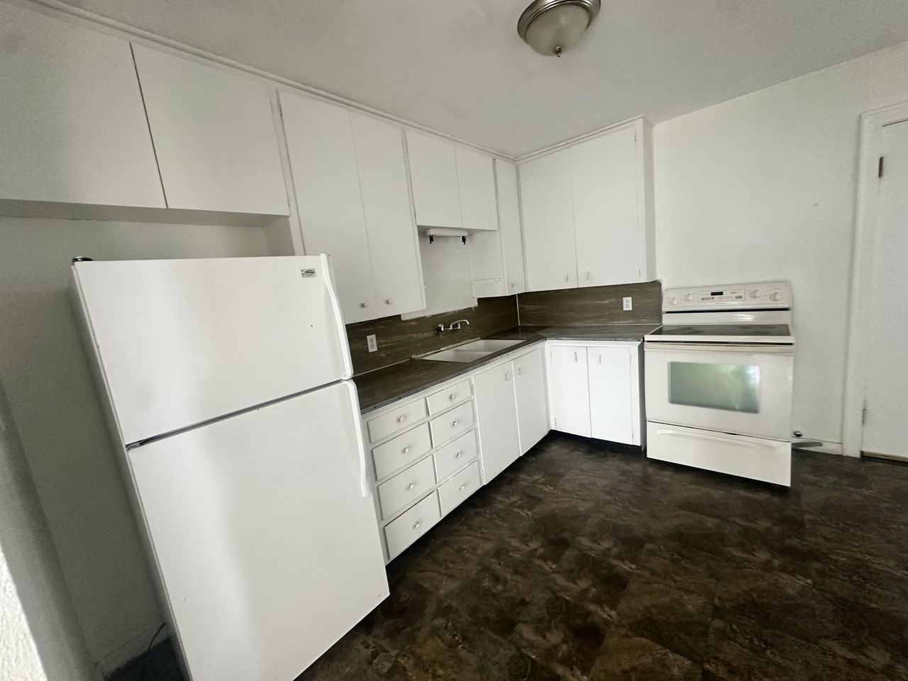 508 Lee St #NA - Photo 2 of 6