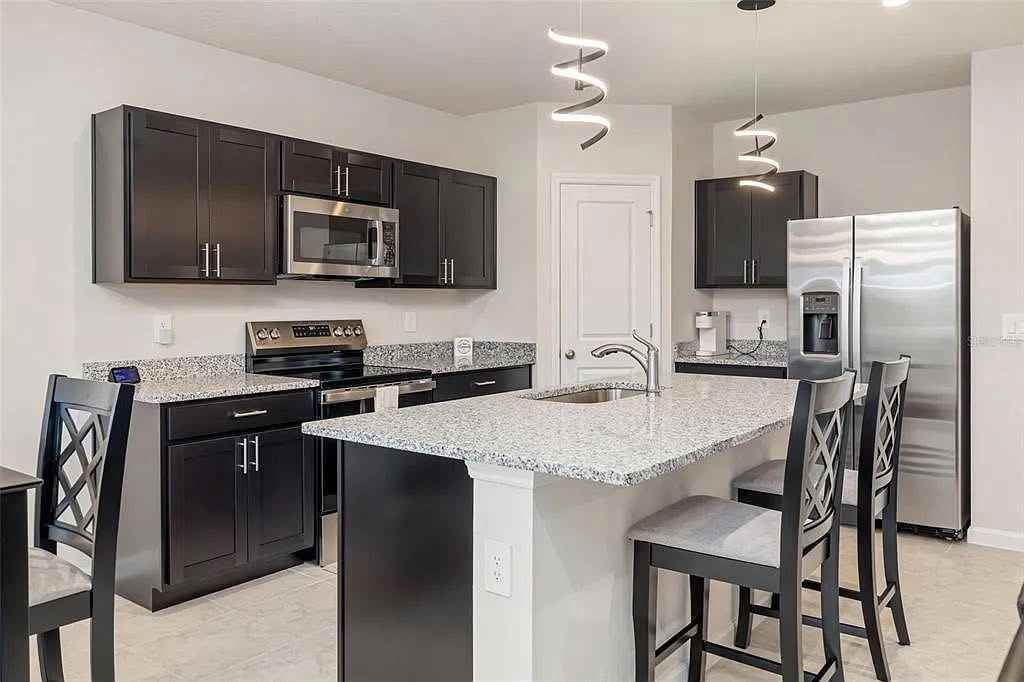 619 172nd Ct E #NA - Photo 3 of 19