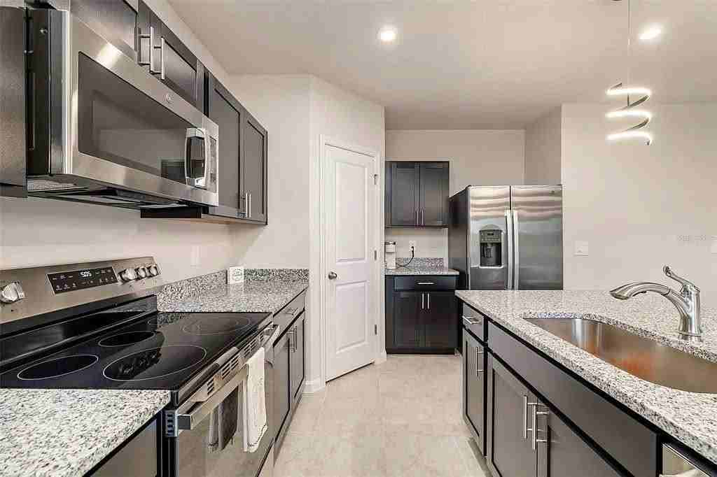 619 172nd Ct E #NA - Photo 5 of 19