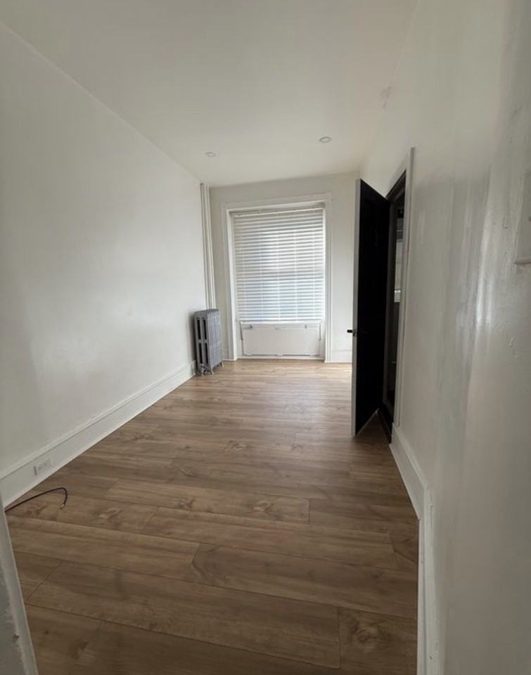 1017 Washington St #1 - Photo 5 of 17