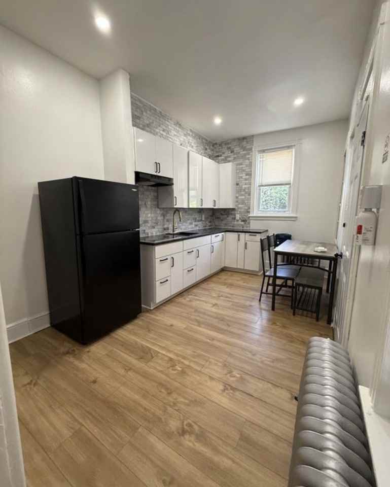 1017 Washington St #1 - Photo 7 of 17