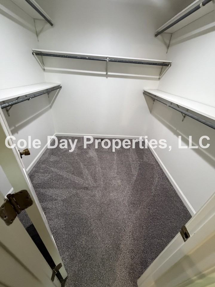 2160 Lovvorn Rd #NA - Photo 4 of 33