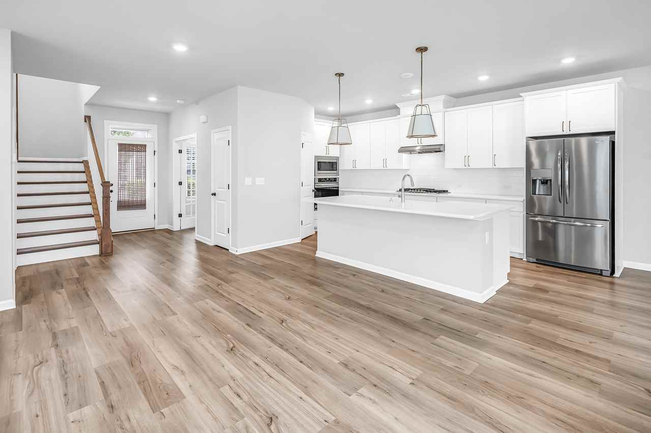 721 Lyndon Station Dr #NA - Photo 3 of 30