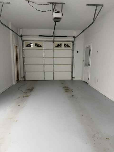 206 Kingston Dr - Photo 3 of 13