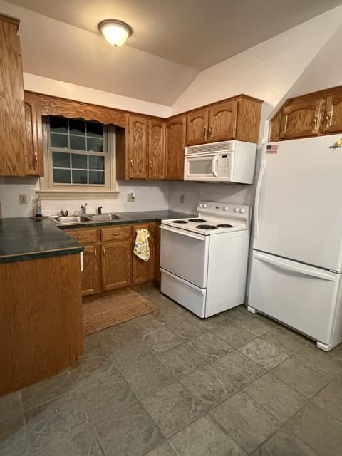 206 Kingston Dr - Photo 5 of 13