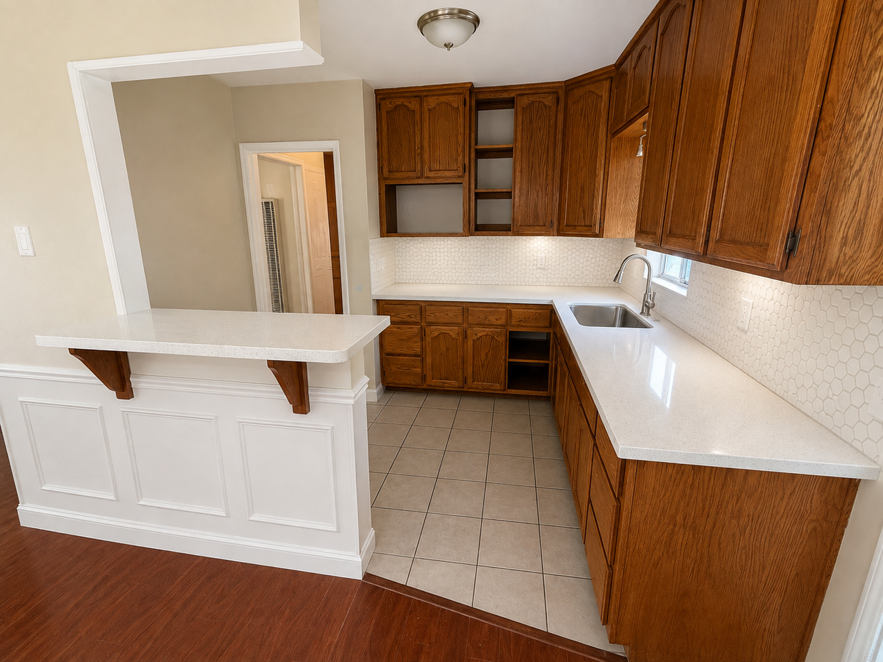 2412 Termino Ave #NA - Photo 2 of 7