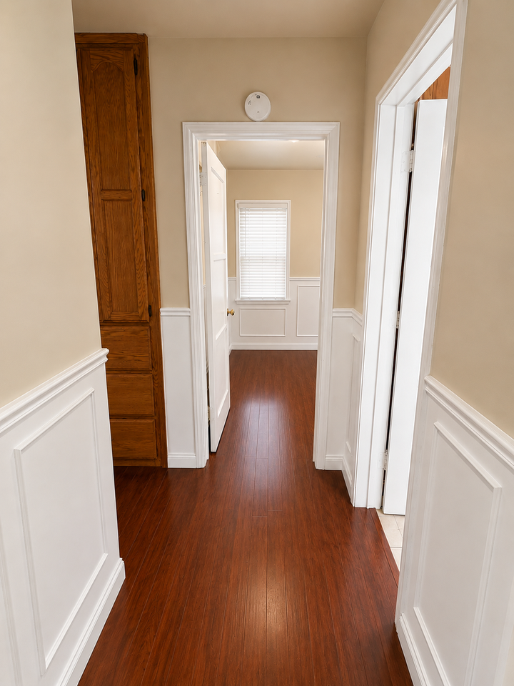 2412 Termino Ave #NA - Photo 3 of 7