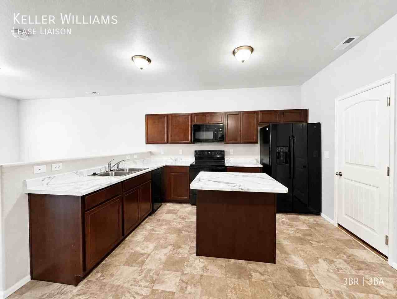 7689 Grand Fir Pt - Photo 5 of 20