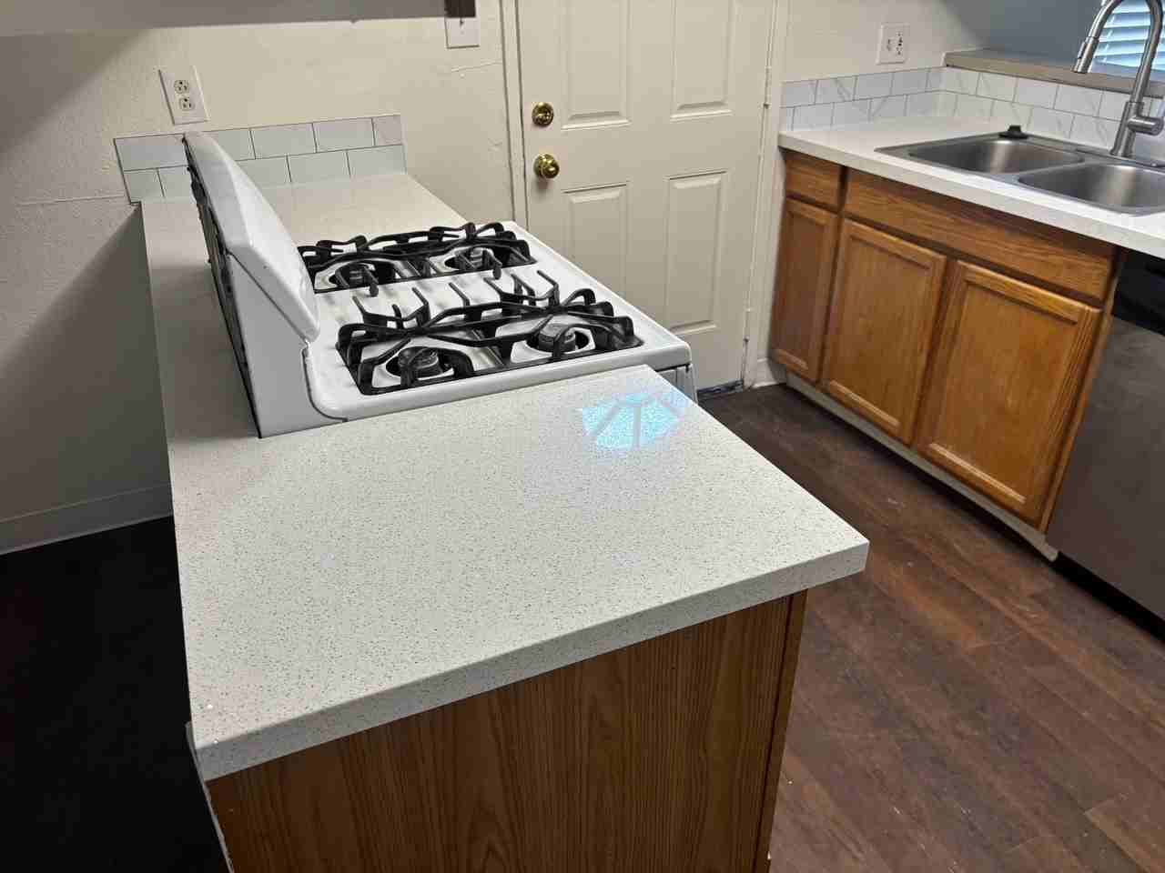 2208 Roselake Ave #A - Photo 3 of 10