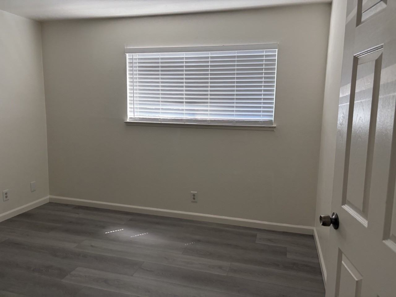 2208 Roselake Ave #A - Photo 6 of 10