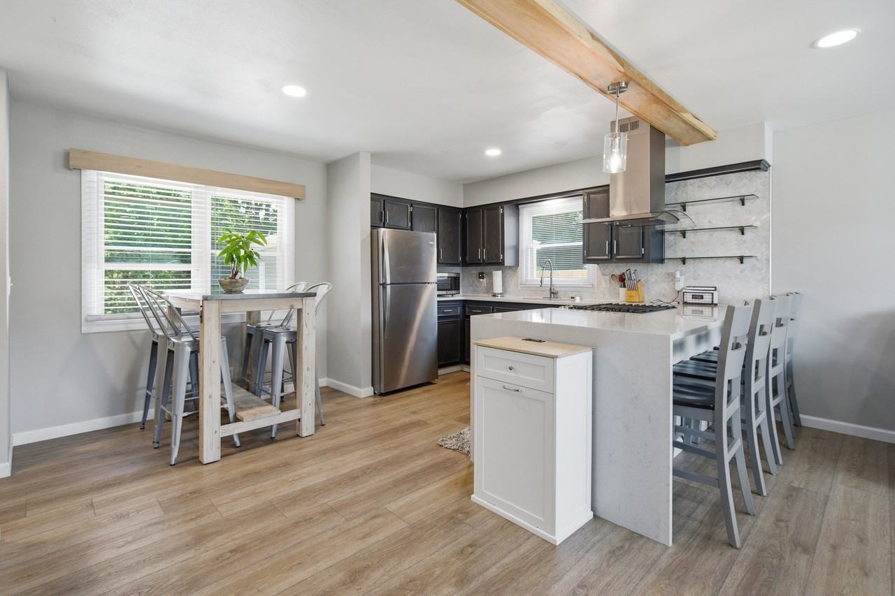 1628 Wiese Ln #NA - Photo 2 of 20