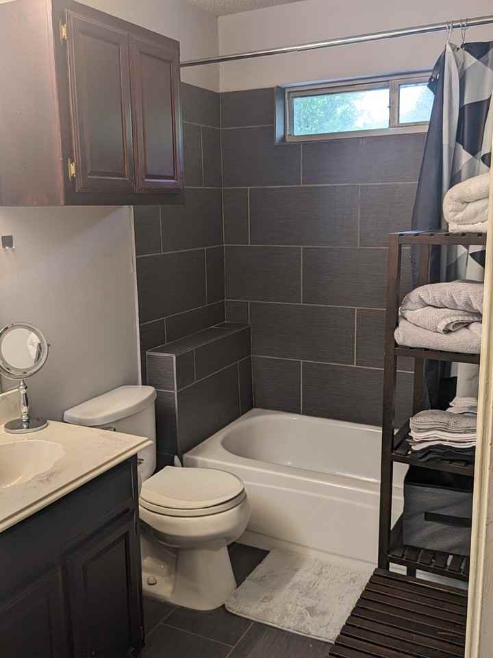 1622 Allen Dr #NA - Photo 3 of 7