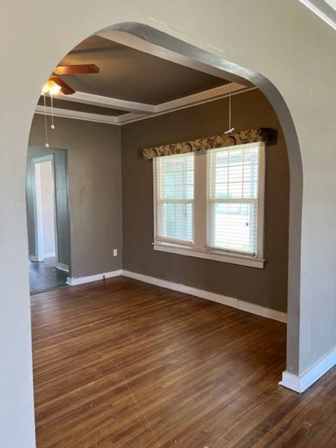 1653 Elizabeth Ave #NA - Photo 6 of 17