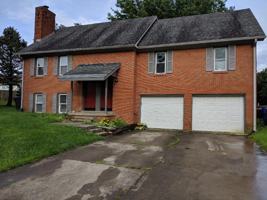 featured image of 474 Woodview Dr