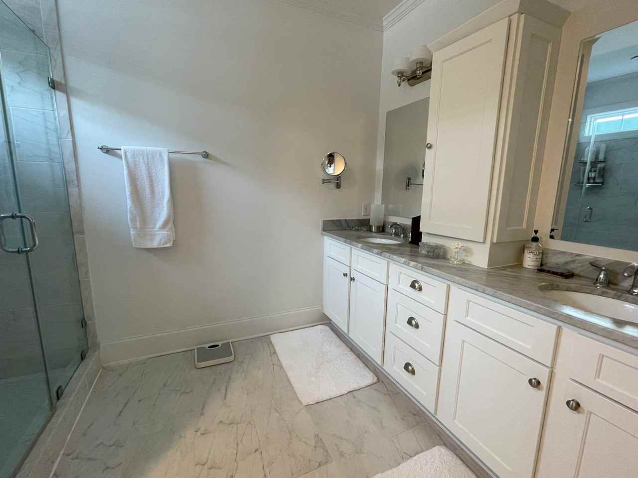 2022 Metts Ave - Photo 5 of 10