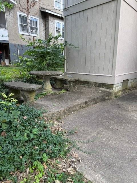 115 N Hite Ave - Photo 2 of 14