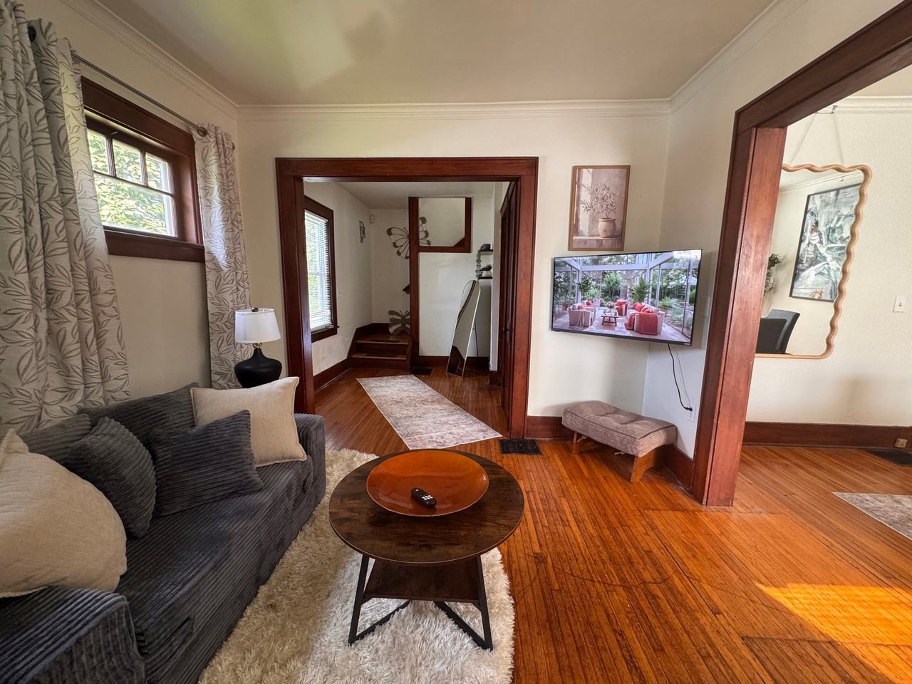 186 Spruce Ave - Photo 2 of 5