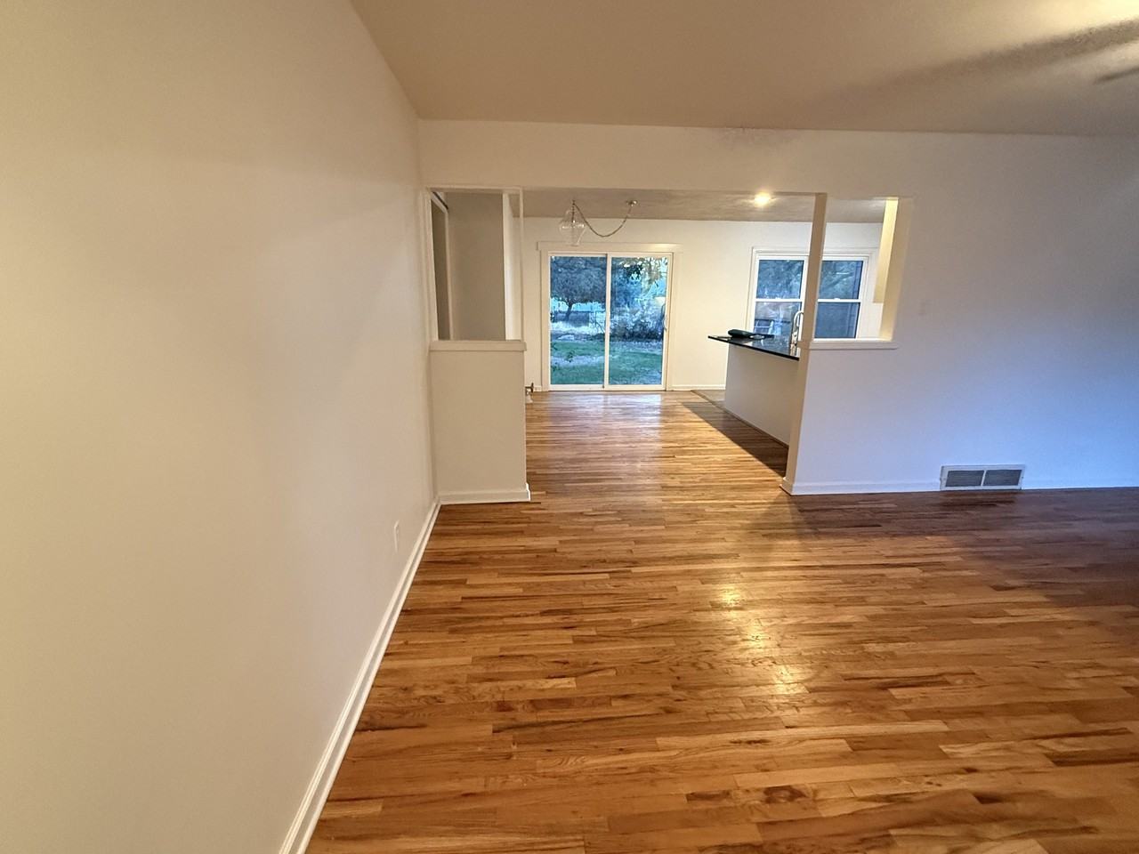 2998 E Louise Ave - Photo 4 of 13