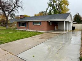 featured image of 445 E St