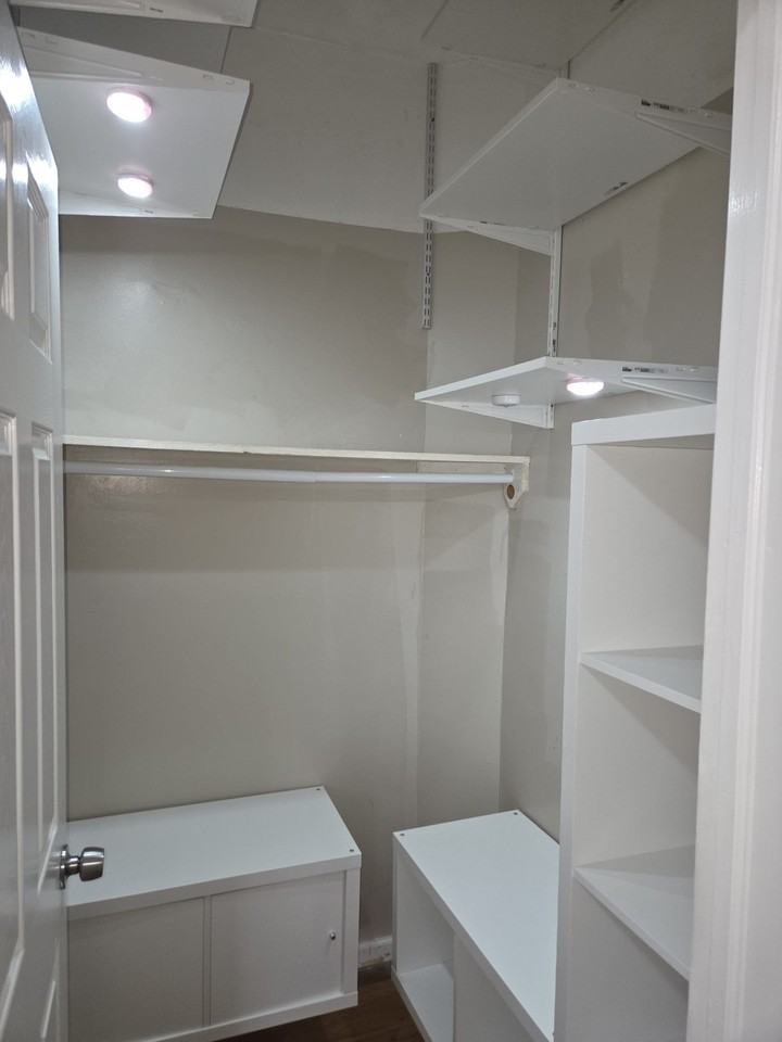 64 9th Ave W #1stFL - Photo 6 of 13