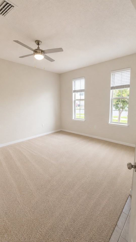 2634 E Lake Pointe Dr - Photo 3 of 20