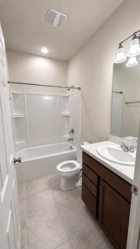 2634 E Lake Pointe Dr - Photo 5 of 20