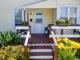 featured image of 109 Oak St #3