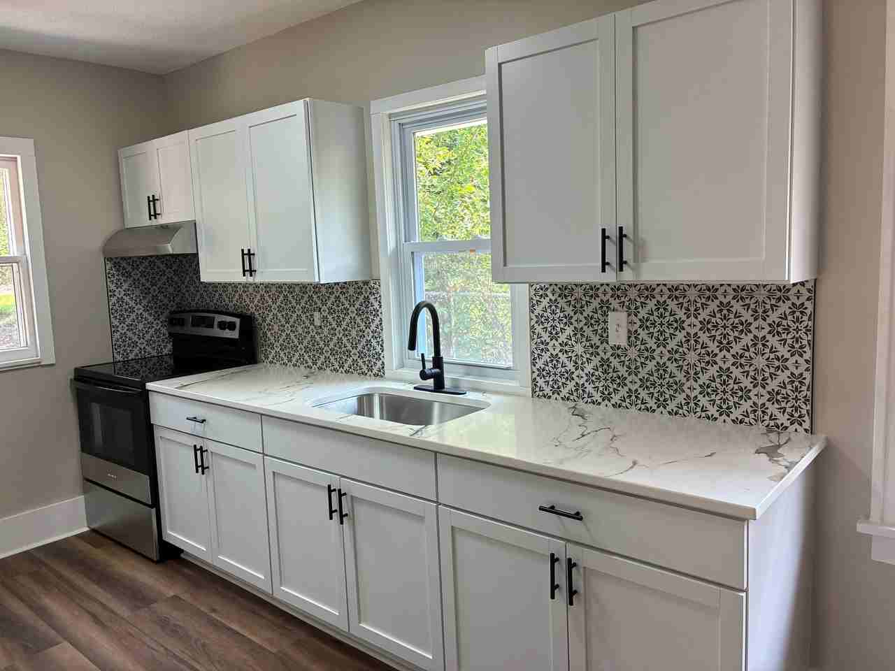 3753 N 42nd St - Photo 2 of 23