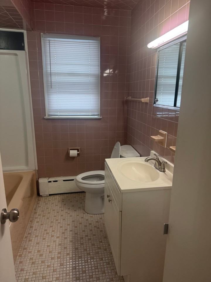 22 Wilson Ave #2 - Photo 4 of 19
