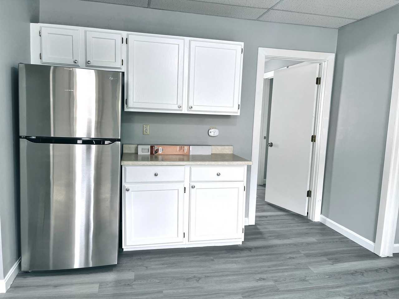 15 Belmont St #17 - Photo 3 of 19