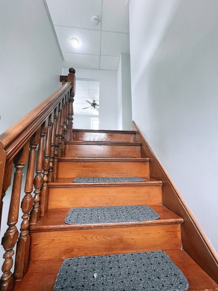 15 Belmont St #17 - Photo 6 of 19