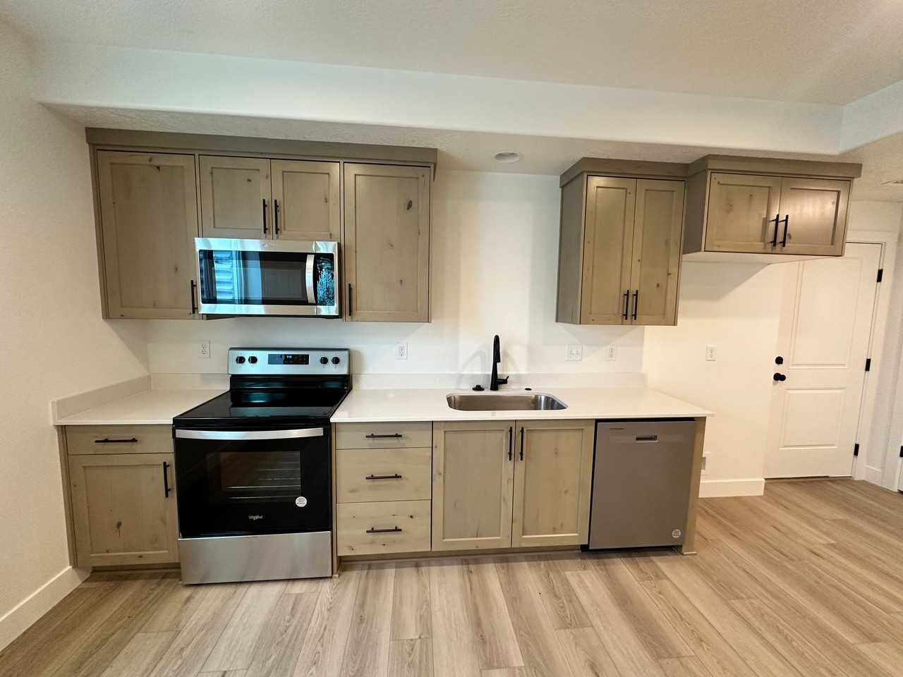 274 Nw - Photo 4 of 11