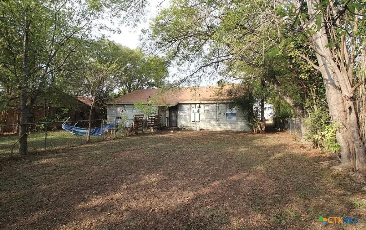 1504 Duncan Ave - Photo 2 of 12