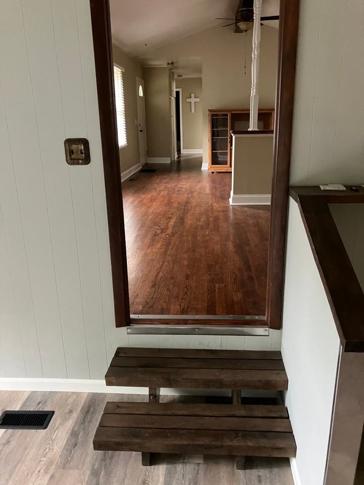 202 Wampler Ave Sw - Photo 6 of 19