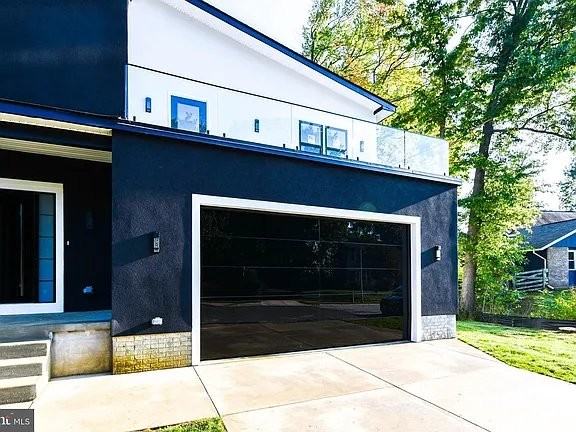 1 Ayrwood Ln - Photo 3 of 35