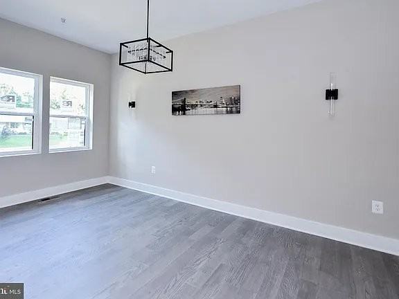 1 Ayrwood Ln - Photo 5 of 35