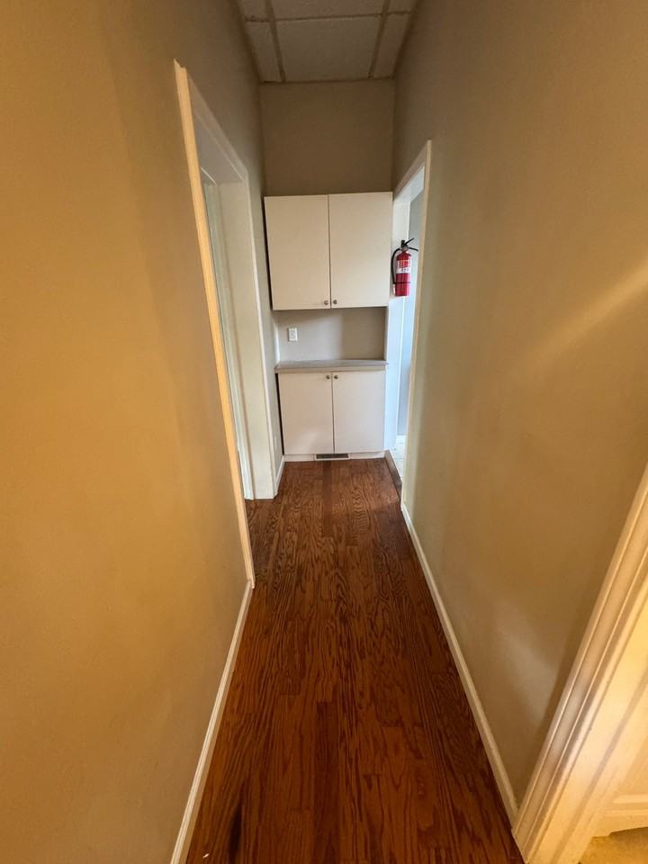 108 Brook St #108 - Photo 5 of 16